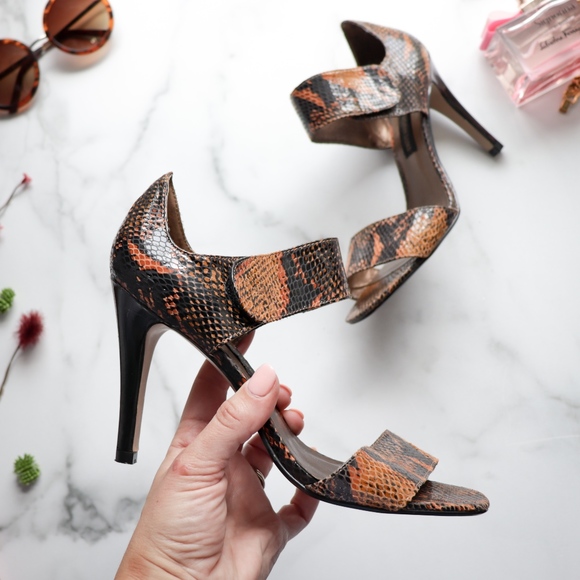 Steve Madden Shoes - STEVE MADDEN LUXE Billy Snakeskin heel brown black